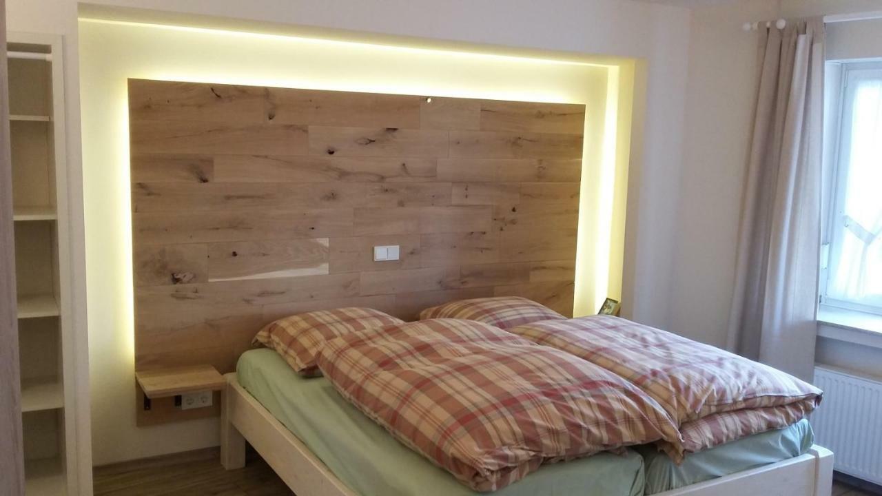Ferienwohnung Laumen ハイムバッハ エクステリア 写真